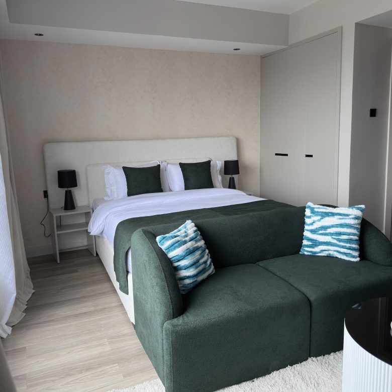 2408-Elegant Urban Studio Apartment- Altura upper Hill